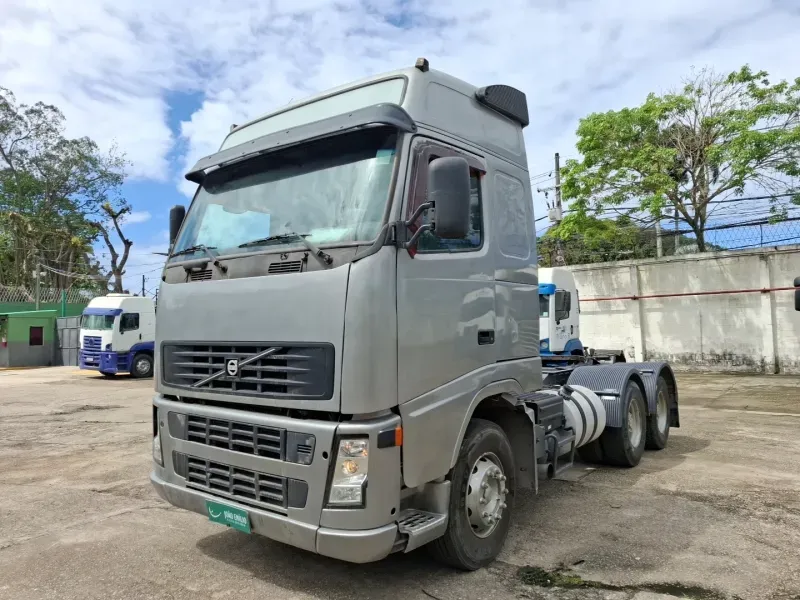 VOLVO FH 440 6X4T TRACAO CAMINHAO TRATOR 2007 / 2007 PRATA DIESEL